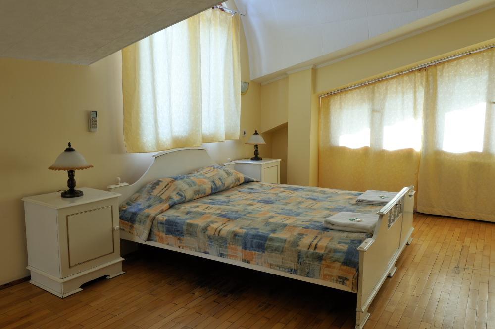 Family Hotel Prolet Shumen Luaran gambar
